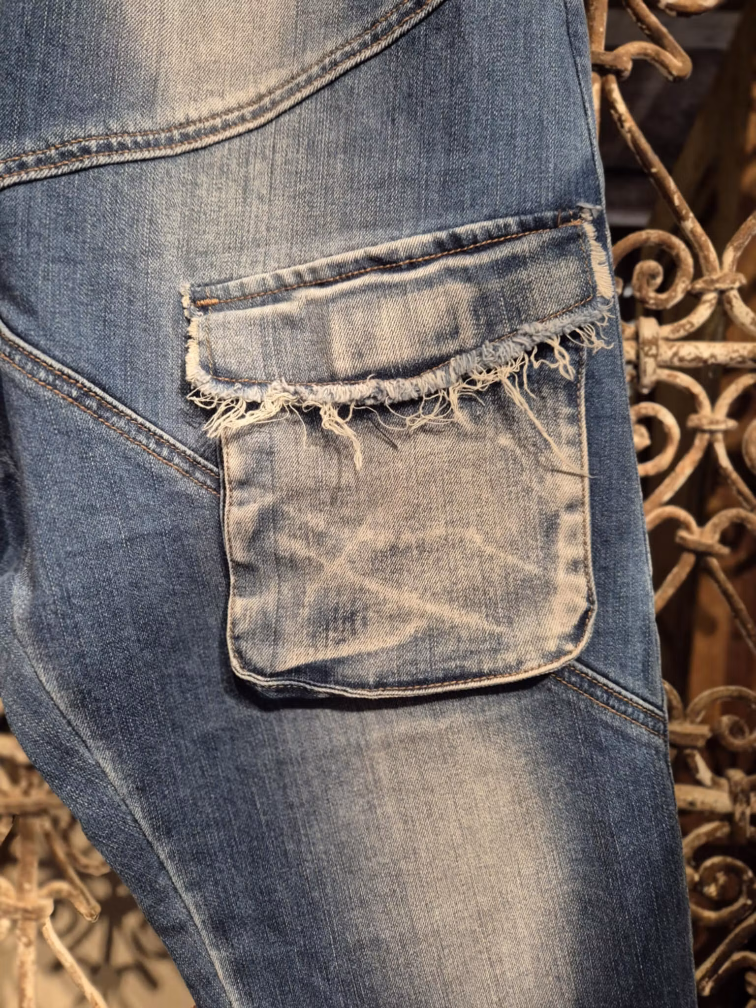 Jeans storlek M