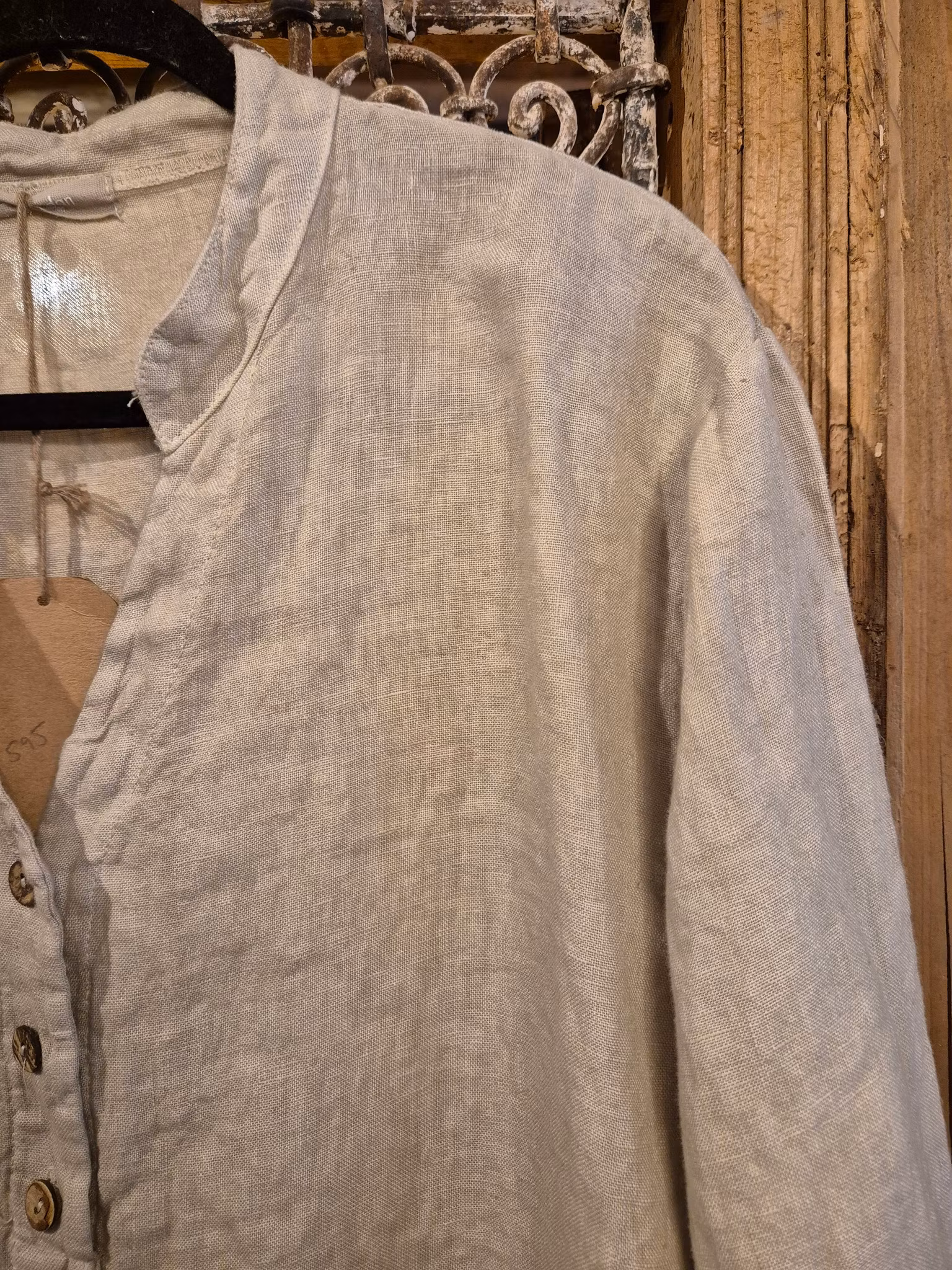 Linne skjorta linfärg