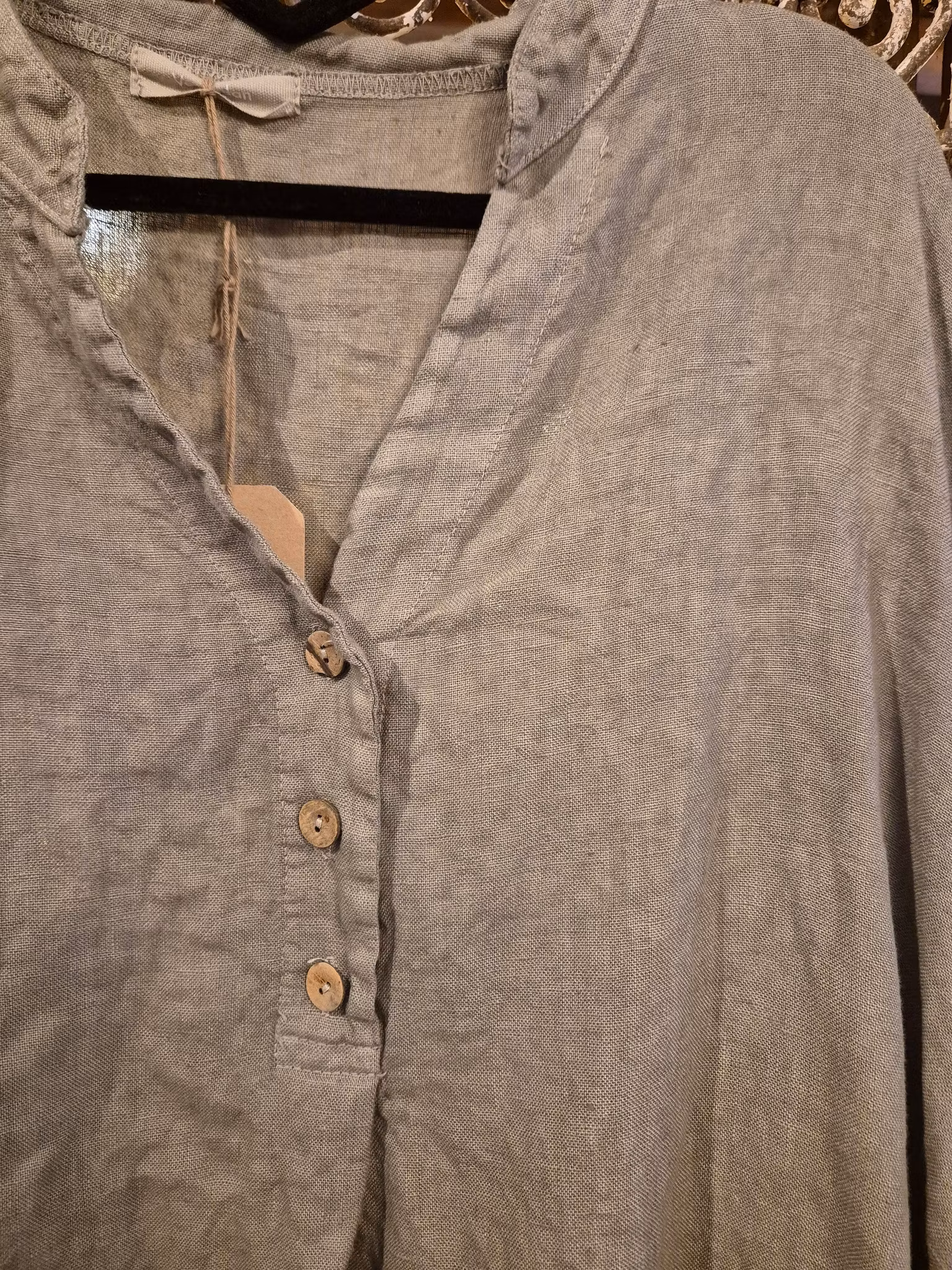 Linne skjorta mörk lin