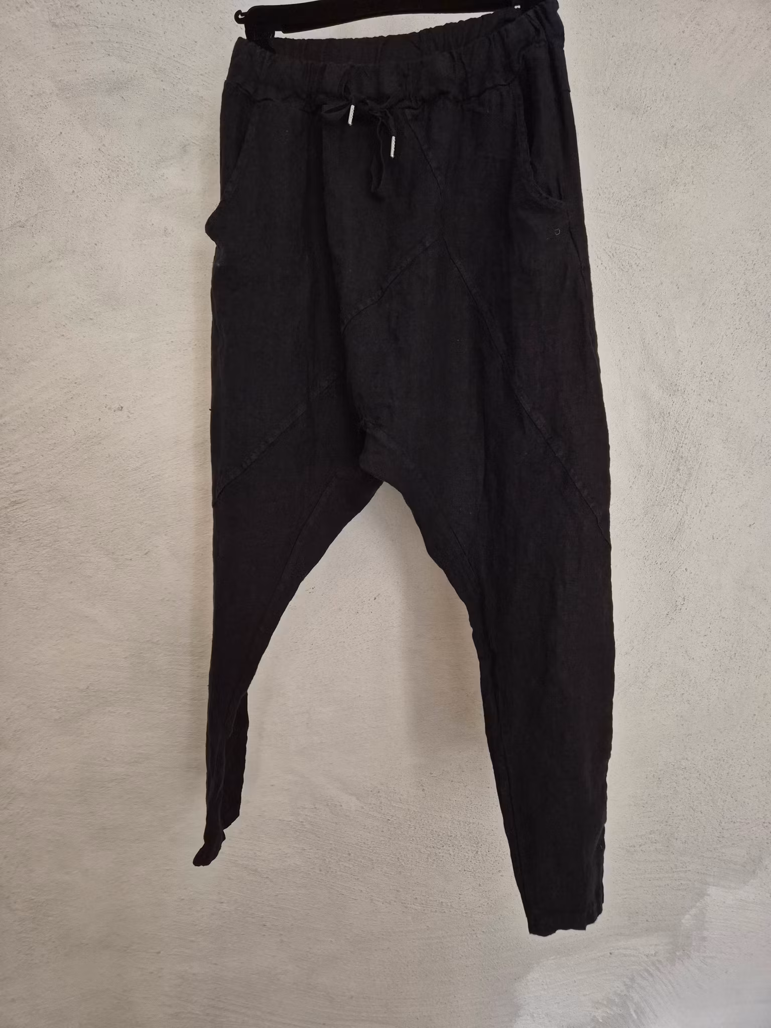 Baggy brallor i linne svart