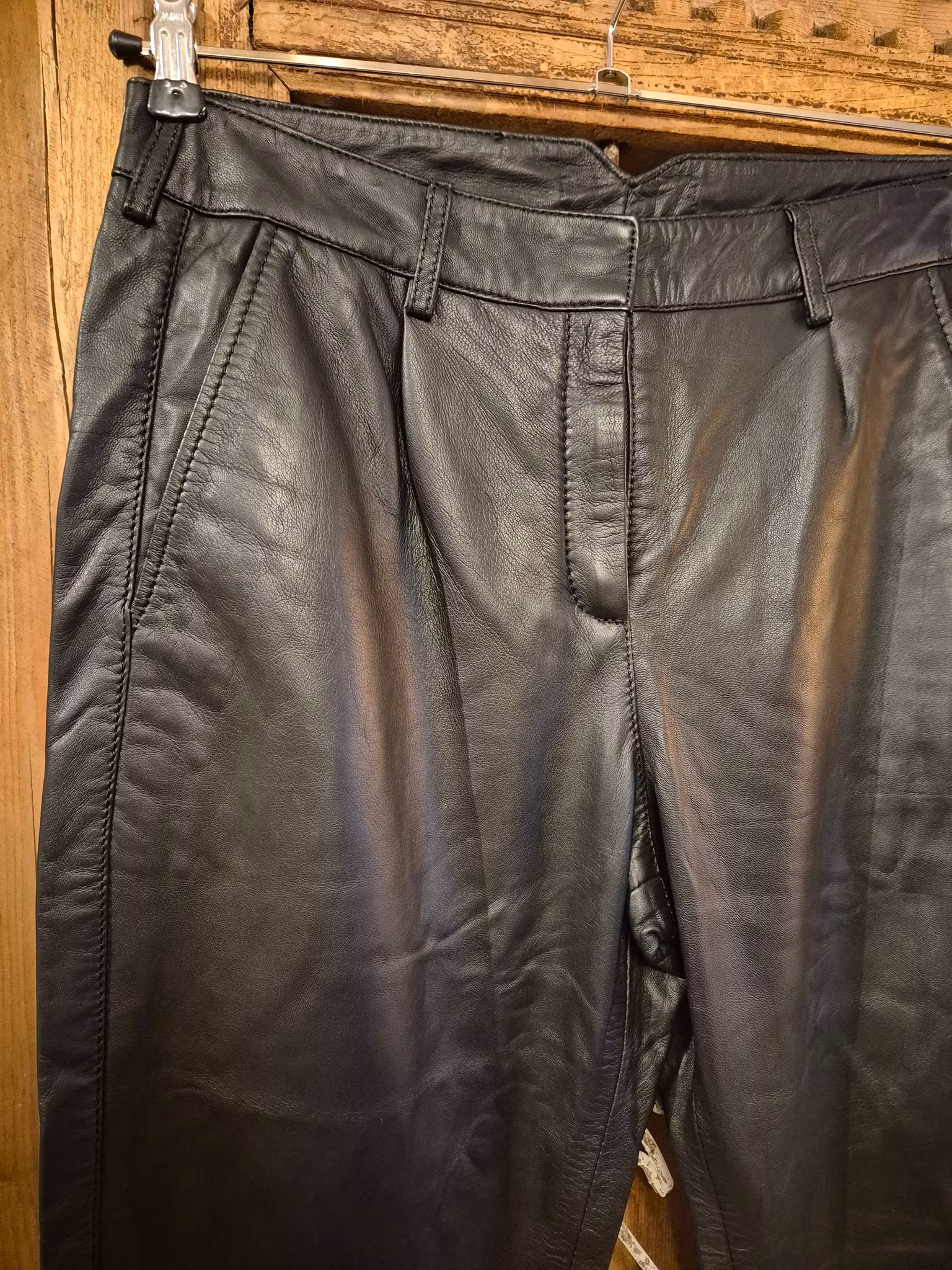 Skinn brallor svarta st 38