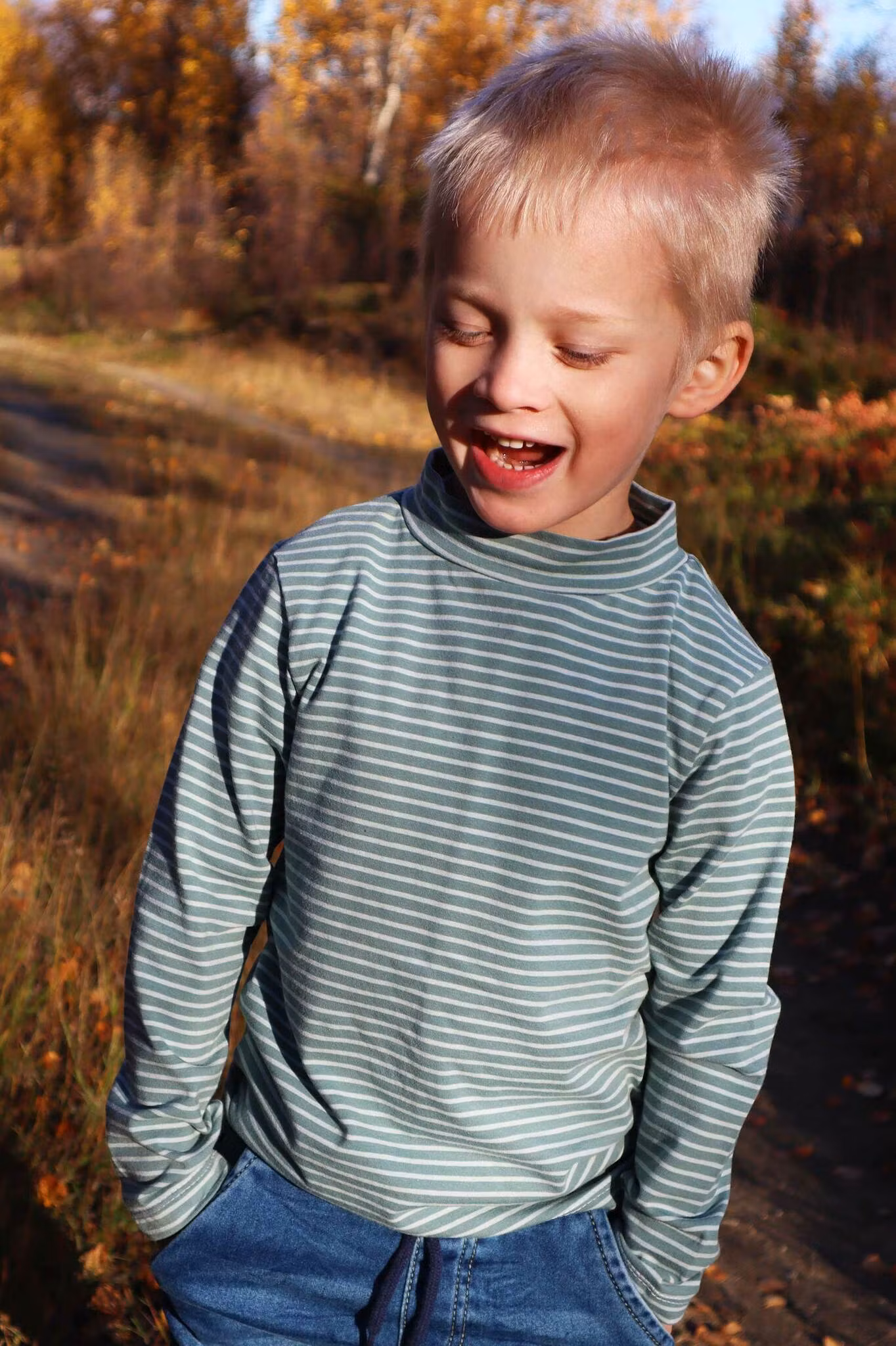 Levi og Leah high neck - overdel og kjole