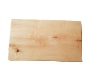 Naturlig skärbräda i björk med avfasade kortsidor 46x27 cm