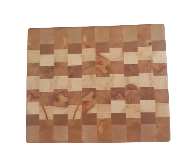 Vacker ändträskärbräda av björk/asp 33x26 cm