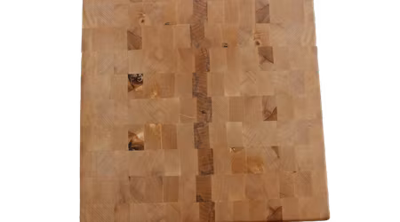 Fyrkantig ändträskärbräda av björk 26,5 x26,5 cm