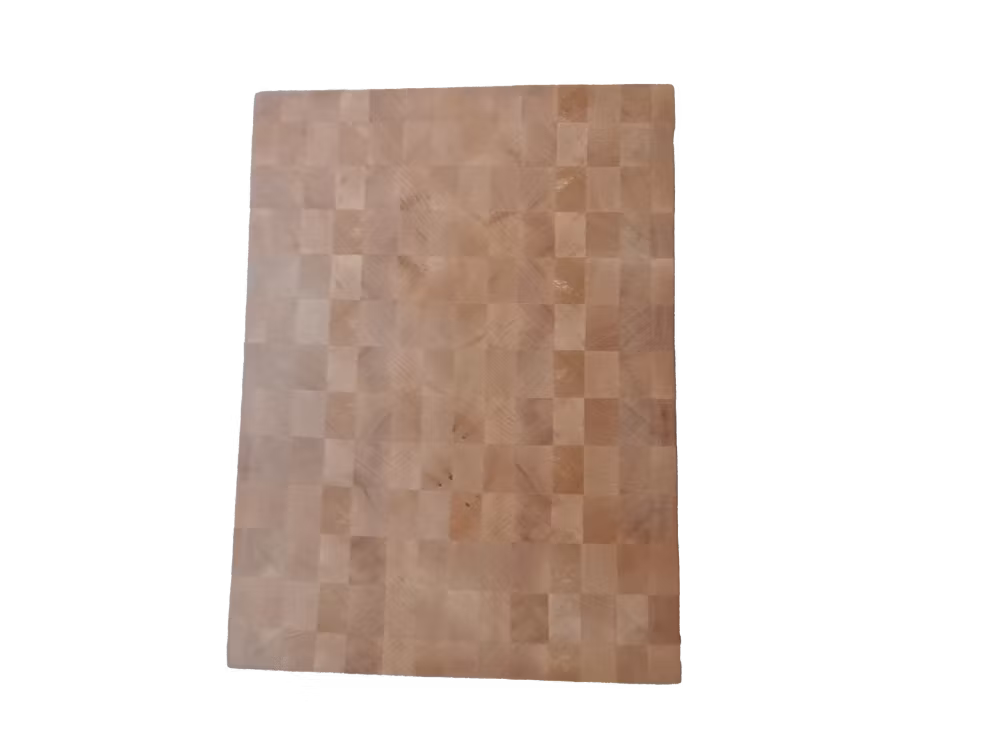 Ändträskärbräda tillverkad av björk med vinklade kanter 39x29cm