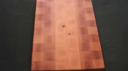 Klassisk ändträskärbräda av björk 34x24cm