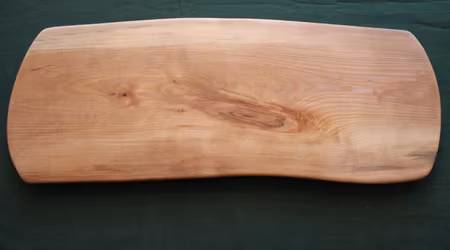 Naturligt fint serveringsfat i björk ca 40x15 cm