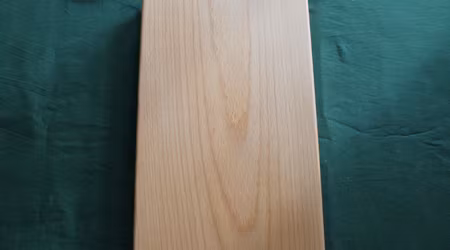 Nyhet! Klassisk skärbräda av bok 38x22 cm