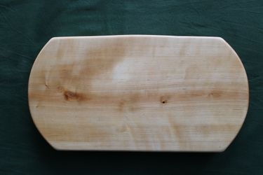 2 stycken björkskärbräda med naturliga kanter ca 40x22 cm