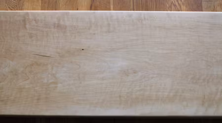 Klassisk massiv skärbräda av flambjörk 66x27,5 cm