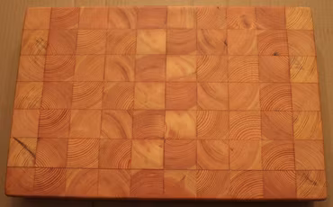 Klassisk ändträskärbräda av furu 41x27cm