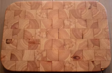 Ändträskärbräda av furu med runda hörn 39x26cm