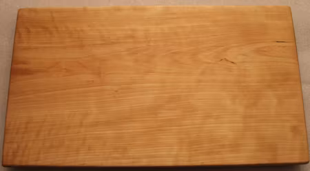 Homogen klassisk skärbräda av björk 41x23,5x3cm