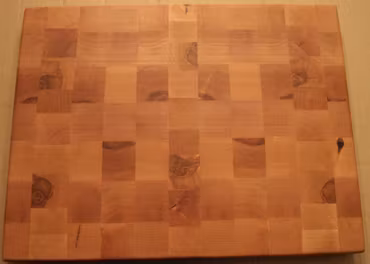 Ändträskärbräda av björk med vinklade kanter 40x30cm