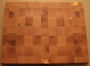 Ändträskärbräda av björk med vinklade kanter 40x30cm