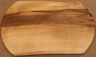 Unikt serveringsfat/skärbräda av björk 36x22 cm