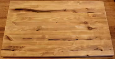 Stor handgjord och unik stavlimmad skärbräda i björk  59x35 cm