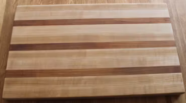 Stor randig skärbräda björk/mahogny 59x35 cm