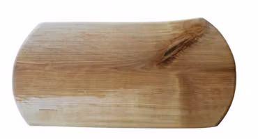 Naturlig björkskärbräda med vinklade svängda kortsidor 39x20 cm