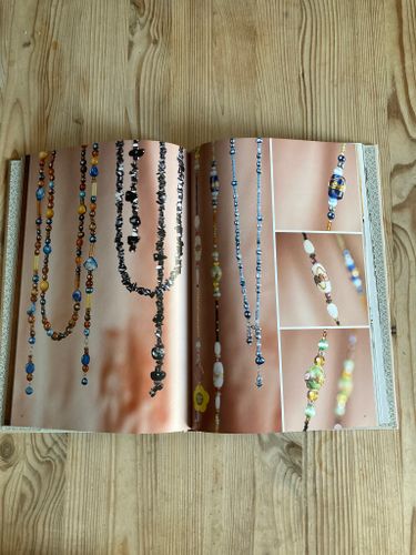 Halsbandsboken