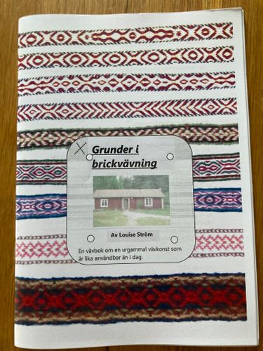 Introduktionshäfte till Brickvävning.Tillfälligt slut