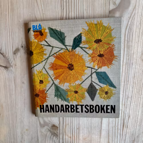 Handarbetsboken.
