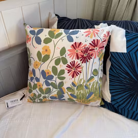 Kuddfodral Ailanthus