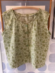 Blus strl 42-44,bomullsblandning.AI bild.