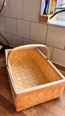 Svampkorg i spån
