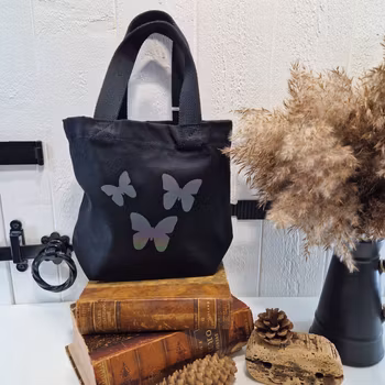 Minikasse med fjärilar