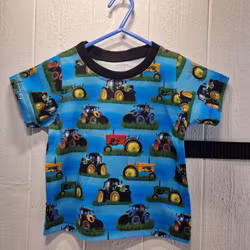 T-shirt traktor blå