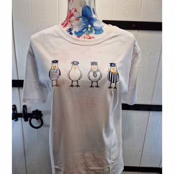 T-shirt med fiskmåsar