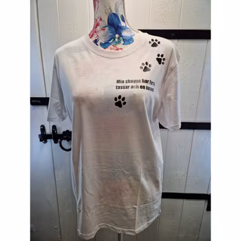 T-shirt med min skugga...hund