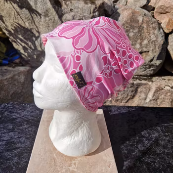 Mössa vera cerise