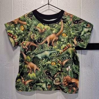 T-shirt dinosaurie och öga