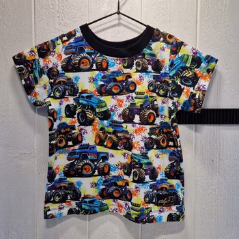 T-shirt monstertruck