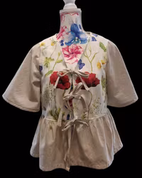 Blus återbrukat tyg sommardröm - storlek 36