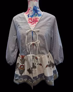 Blus återbrukat tyg almoge - storlek 40