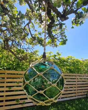 Glaskula/flöte grönt glas 66 cm