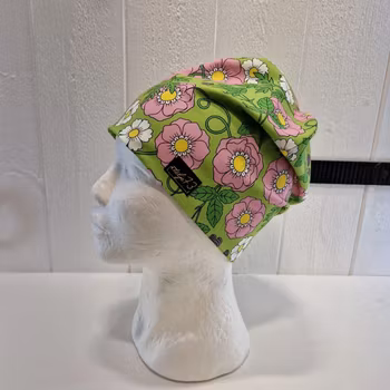 Mössa retro blomma grön och rosa
