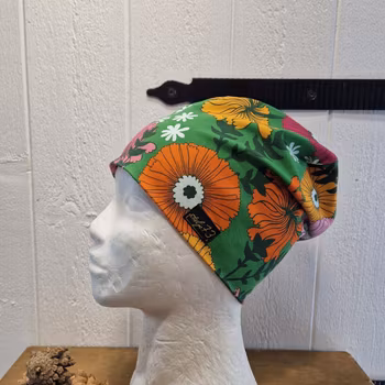 Mössa retro blommor