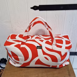 Stor necessär eller väska röd retro