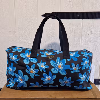 Stor necessär eller väska blå blommor