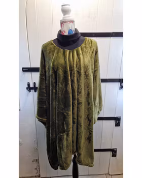 Poncho buteljgrön fluffig