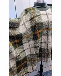 Poncho grönrutig extra tjock