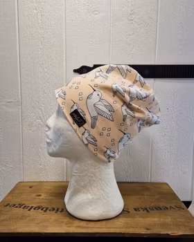 Mössa fåglar i aprikos