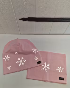 Reflexmössa snöstjärna storlek 48-64