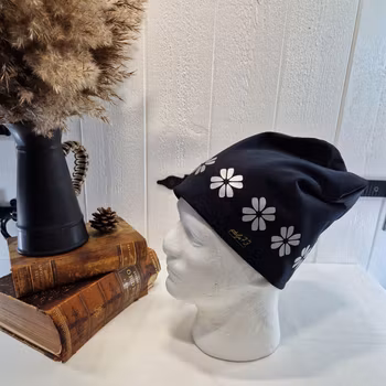 Reflexmössa på rad blomma 4 blad storlek 48-64