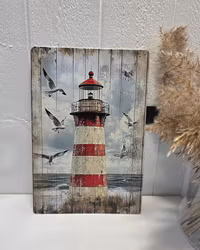 Tavla i plåt med fyr